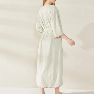 Elegant Robes - Pistachio