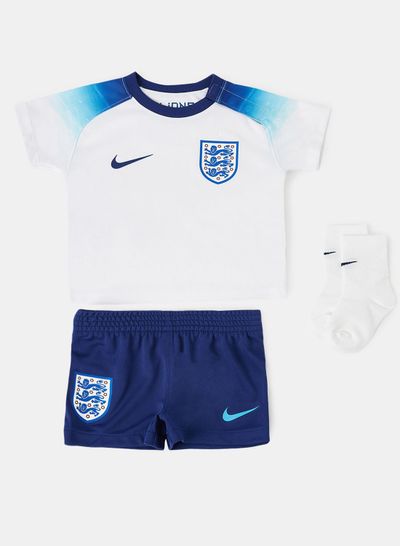 طقم  Dri-FIT من Baby England 2022